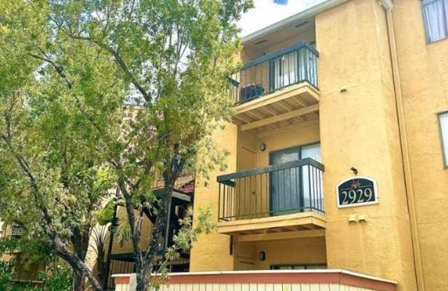2929 Winkler Avenue unit: 1018 photos photos