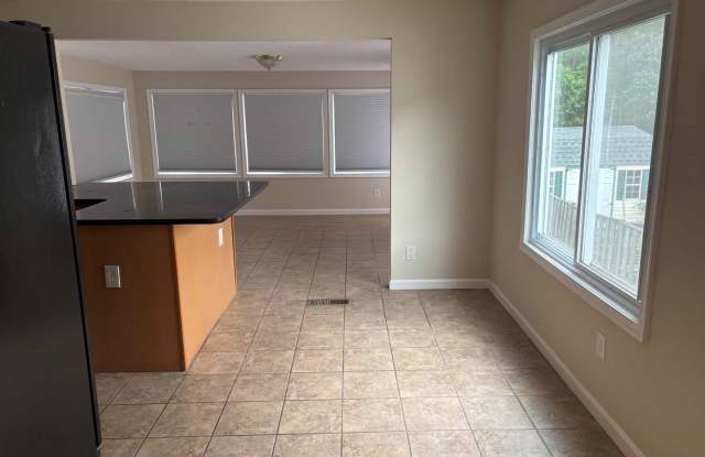 1450 GESNA Drive Gallery 4