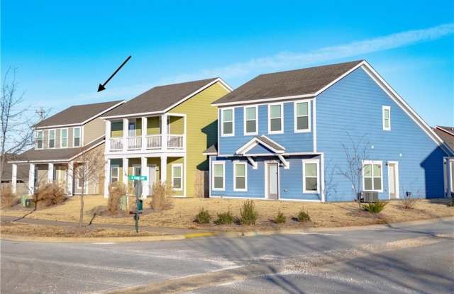 1652  N Golf Club photos photos