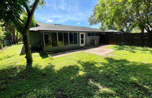 1 Bed /1 Bath w/ Private Courtyard photos photos
