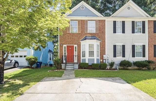 5910 Hampton Court - 5910 Hampton Court, Fulton County, GA 30349
