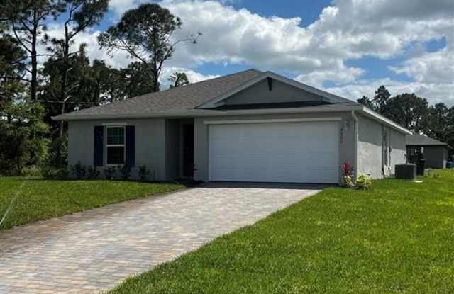 4021 35th St photos photos