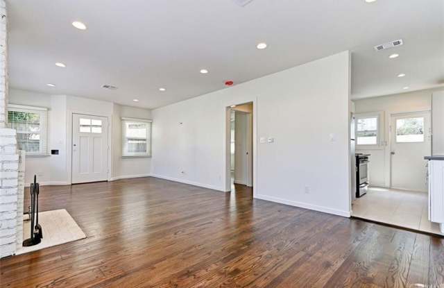 2608 Alma Avenue Gallery 2