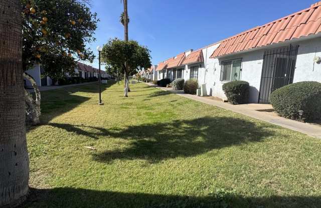 6814 N 35TH Avenue unit: D photos photos 6814 N 35TH Avenue unit: D photos photos