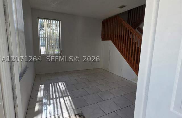 21250 NE 8th Pl Gallery 2