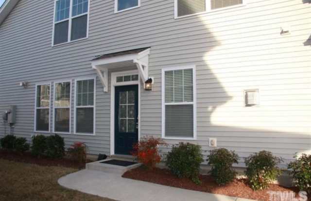 921 Rosepine Drive Gallery 2