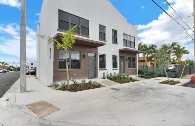 13390 SW 251st Ter photos photos