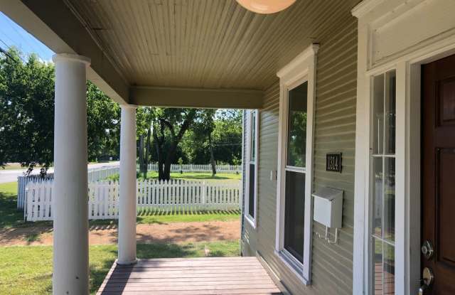 1314 Stafford Gallery 2