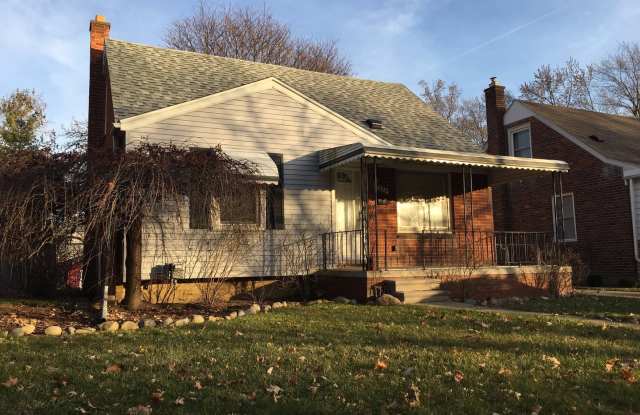 Spacious Royal Oak Bungalow photos photos