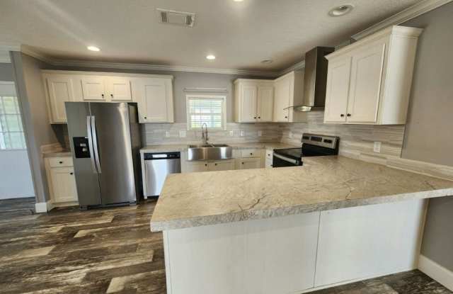 453 Emden St photos photos