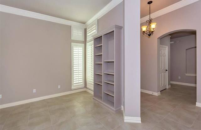 9612 Grandview Drive Gallery 2