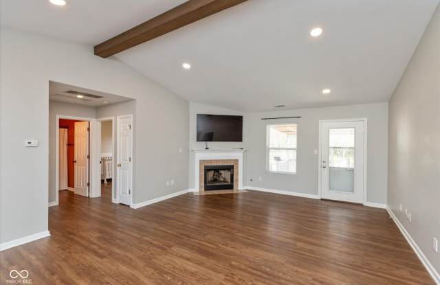 287 Woodfield Drive Gallery 3