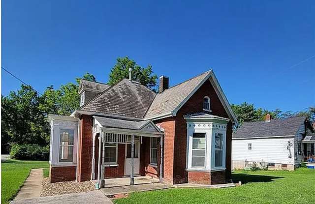 216 E Walton St photos photos