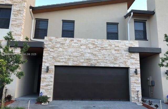 10552 NW 78th Ter photos photos