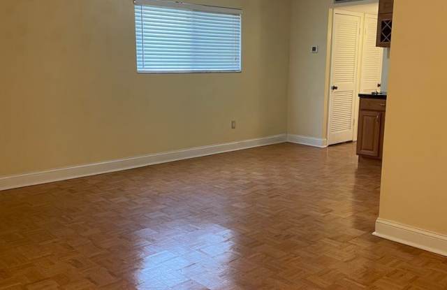 11708 Raintree Lake Ln. Unit C Gallery 3