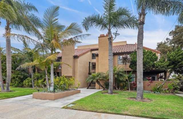 421 Coral Reef Dr Unit 44 Gallery 1
