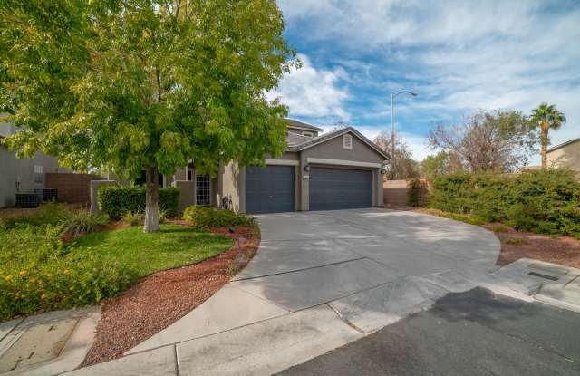 STUNNING 2-STORY HOME WITH 4 BEDROOMS + POOL + LOFT + 2 DENS + 2-CAR GARAGE! photos photos