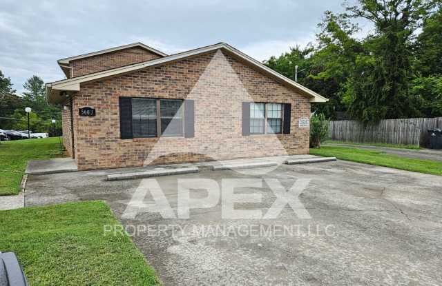 Cute 2 Bd - 1 Ba Single Family Brick Home in Fountain City! photos photos