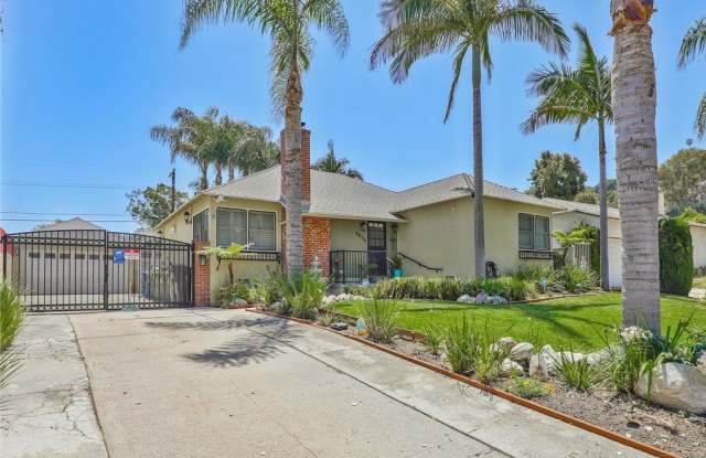 3826 S Burnside photos photos