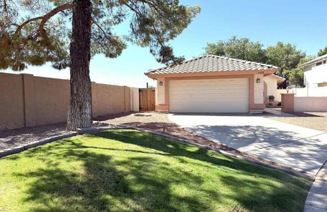 105 S WILLOW CREEK Street photos photos