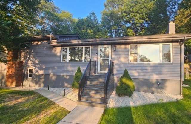 141 W End Ave photos photos