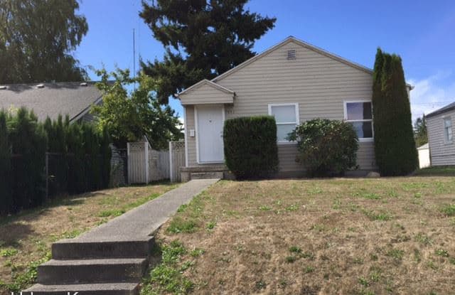 7951 34th Ave SW - 7951 34th Avenue Southwest, Seattle, WA 98126