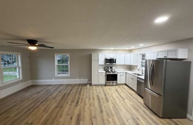 803 South Market Street Gallery 2