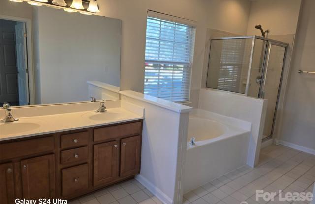 11727 Elizabeth Madison Court Gallery 4