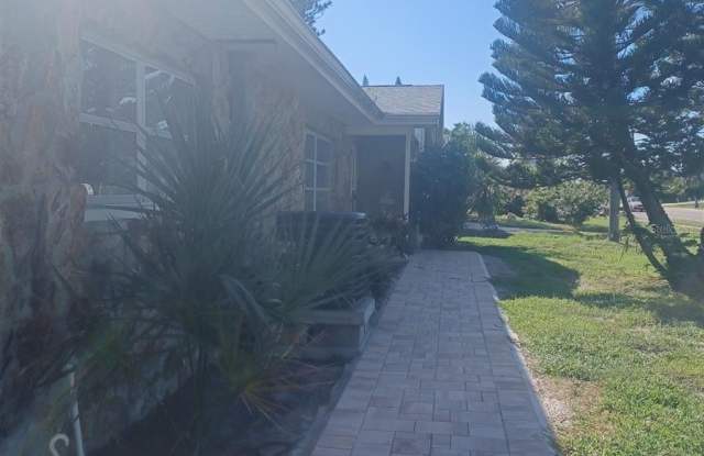 120 CAUSEWAY Boulevard Gallery 2