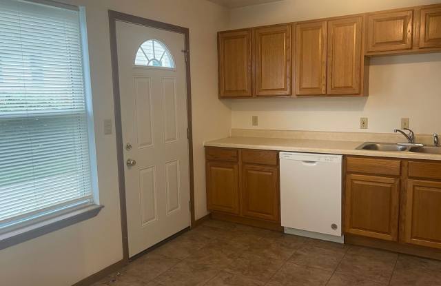 1318 Yuma #2 Gallery 4