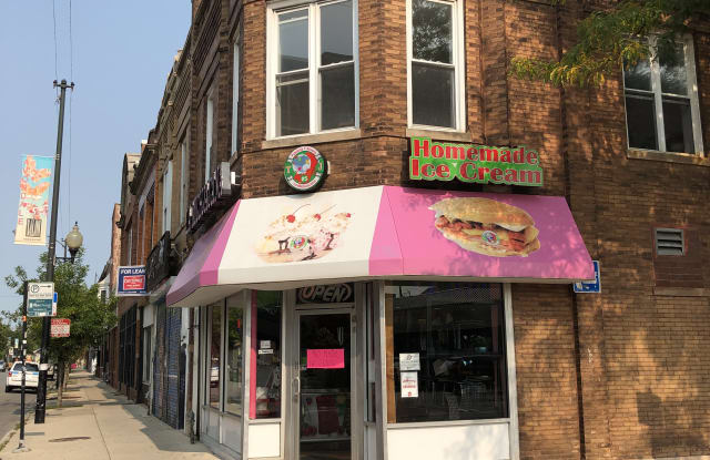 2867 N Milwaukee Ave - 2867 North Milwaukee Avenue, Chicago, IL 60618
