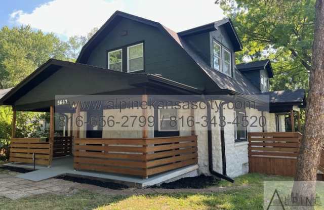 5647 Euclid Avenue Gallery 1