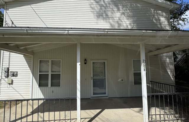 725 Kiowa Street - B Gallery 1