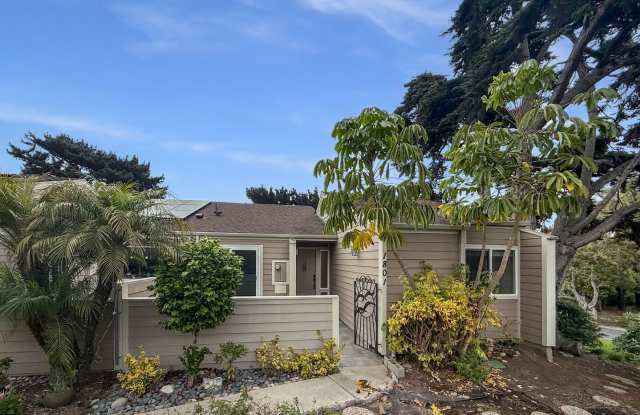 3B/2BA Home in Encinitas Now Available for Rent! photos photos