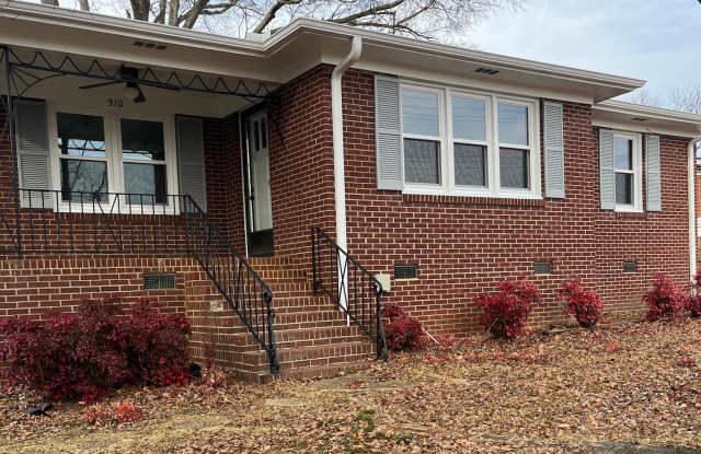 310 Hammett Bridge Rd - 310 Hammett Bridge Road, Greenville County, SC 29650