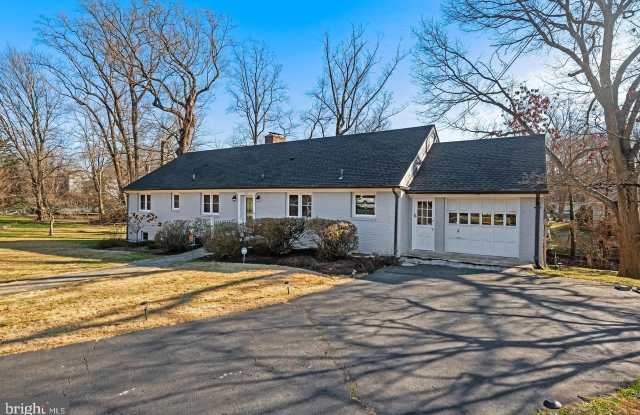 3919 Keith Place photos photos