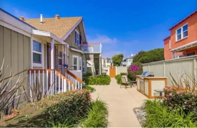 1-Bedroom Apartment in the Heart of Pacific Beach –  Walk to the Beach! Gallery 1