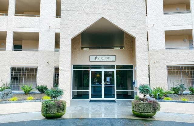 6605 W Burnside Rd Unit 128 - 6605 West Burnside Road, West Haven-Sylvan, OR 97210
