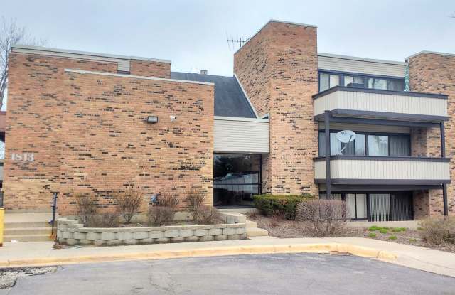 Condo at a Perfect Location photos photos