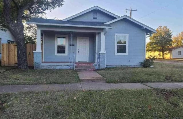 2000 FILLMORE STREET - 2000 Fillmore Street, Wichita Falls, TX 76309