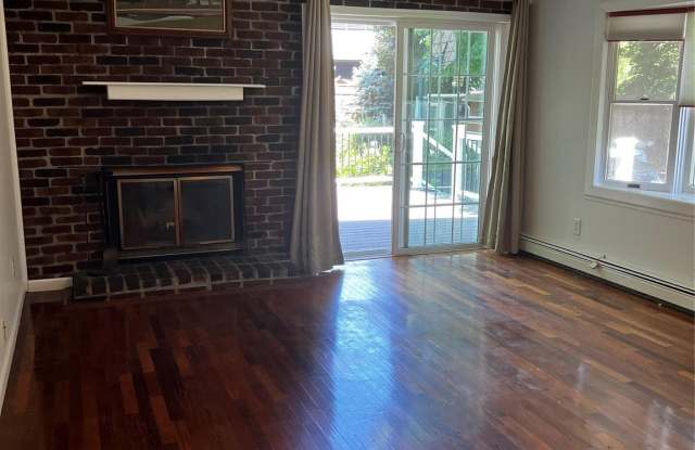 60 Pine Street Gallery 3