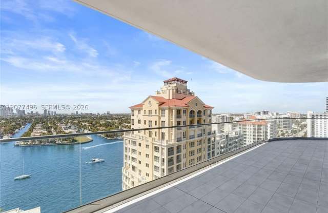 153 N Seabreeze Boulevard Gallery 2