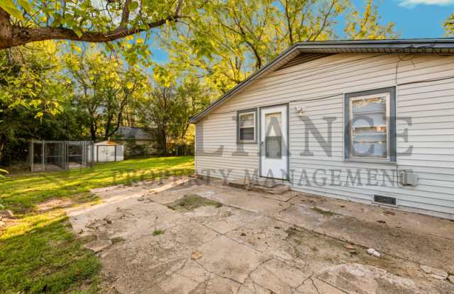 1910 South Custer Avenue Gallery 3