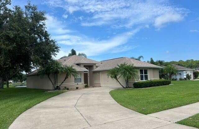 1688 Arash Circle photos photos