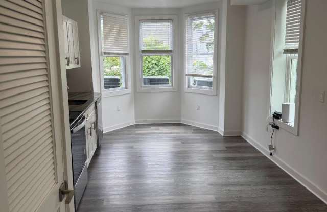 2132 N 21ST Street photos photos