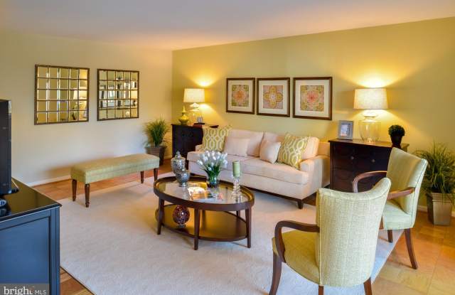 12 RUXVIEW COURT Gallery 3