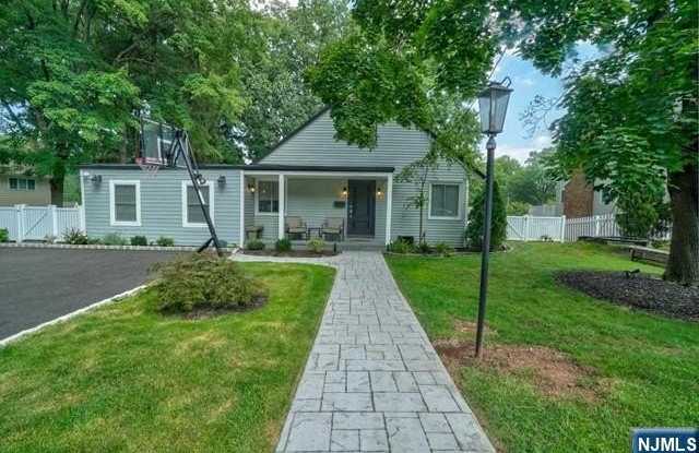 66 Short Place - 66 Short Place, Cresskill, NJ 07626 66 Short Place - 66 Short Place, Cresskill, NJ 07626