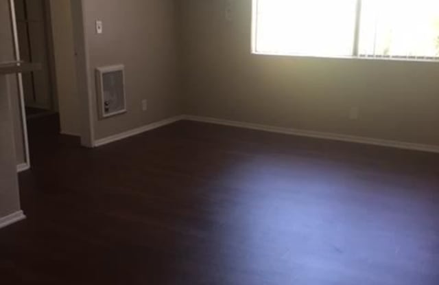 6524 Sepulveda Blvd - 6524 Sepulveda Boulevard, Los Angeles, CA 91411