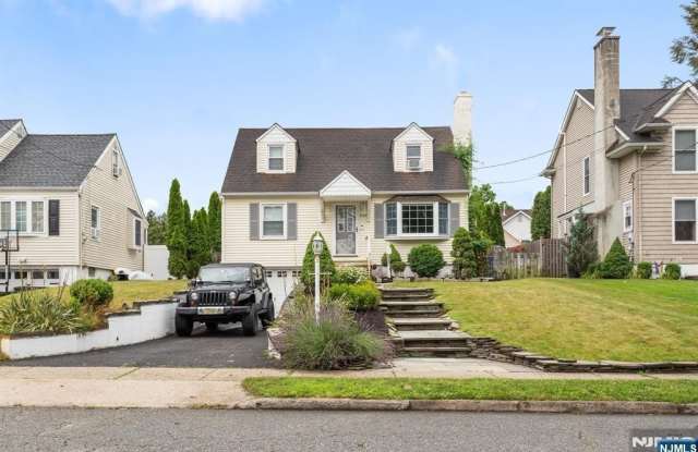 428 Riverview Road photos photos