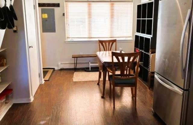 Winter Seasonal Rental- Crossroads Condos #206 Gallery 4